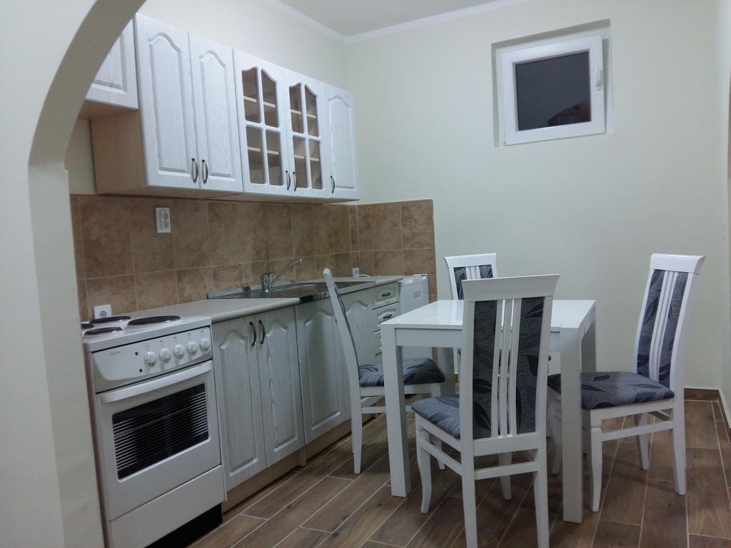 Apartment Radovan Рієка Црноєвіча Екстер'єр фото